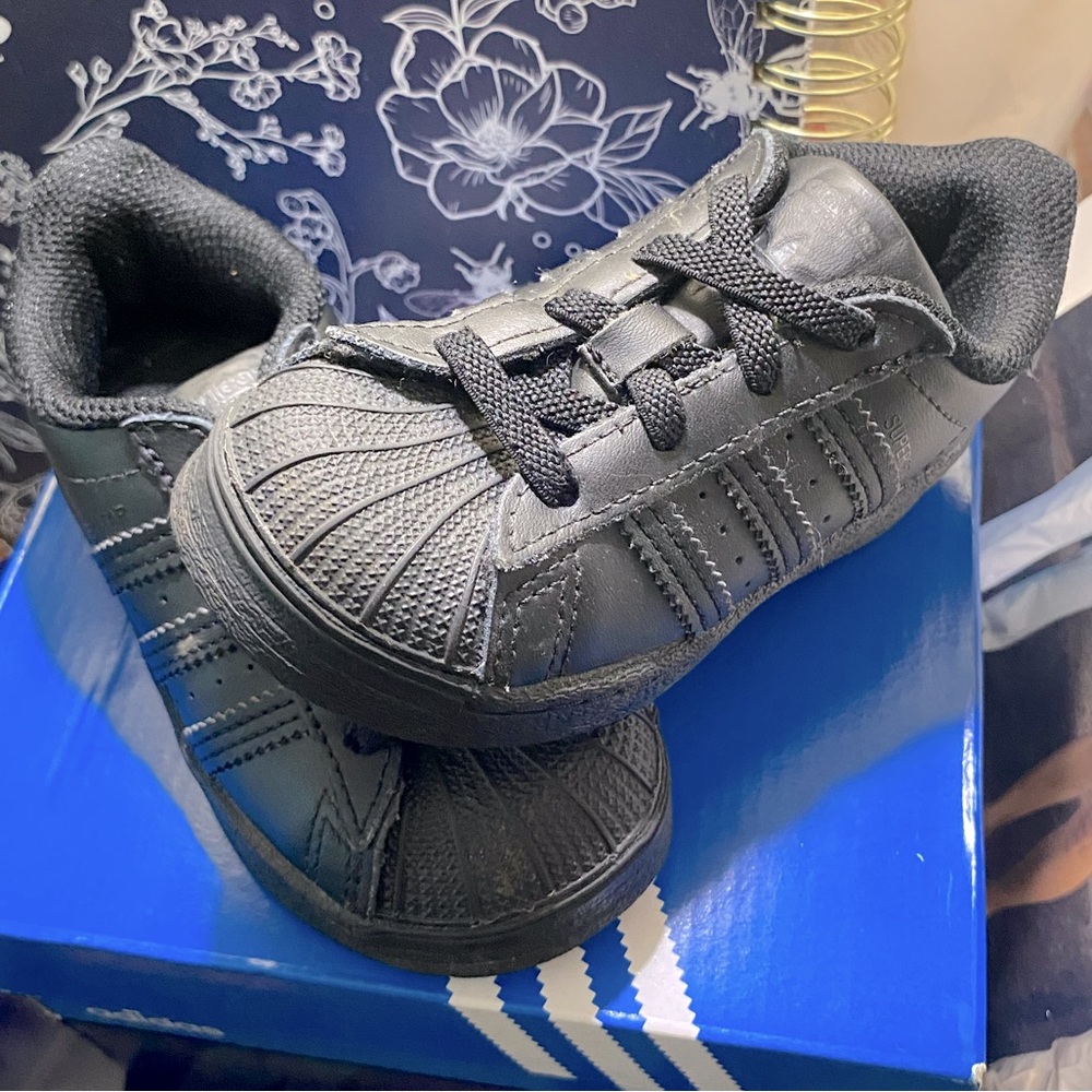 Toddler size 7C